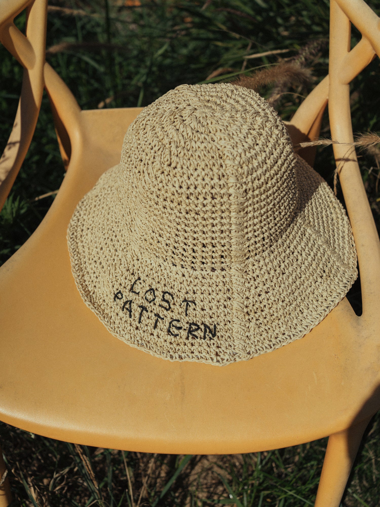 "Wanderlight" Packable Straw Hat - Khaki
