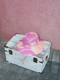 FRIDA x LOST PATTERN "Frida's Dream" Cotton Reversible Sun Hat - Pink