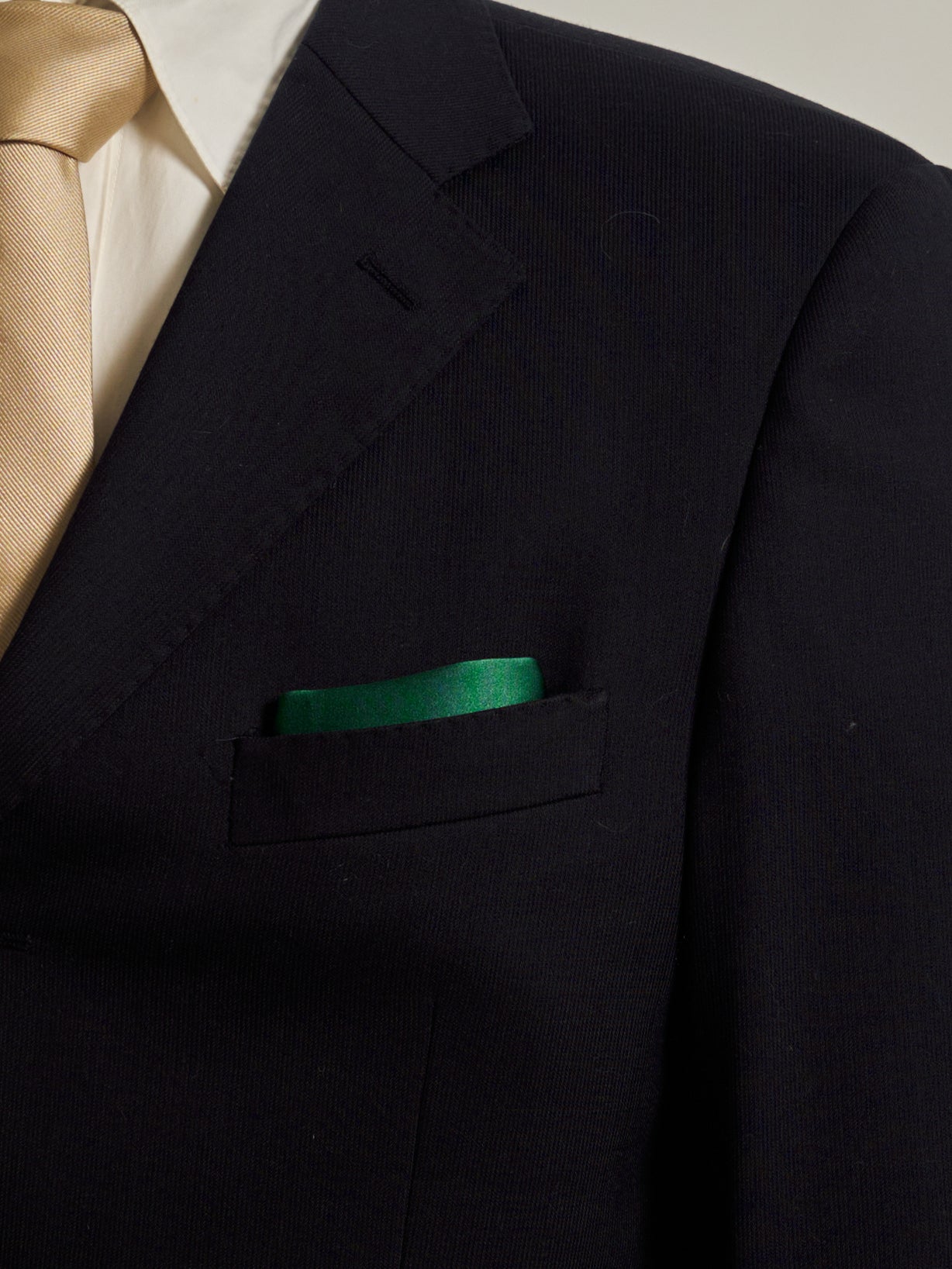 "Dapper Fold" Silk Pocket Square - Deep Green