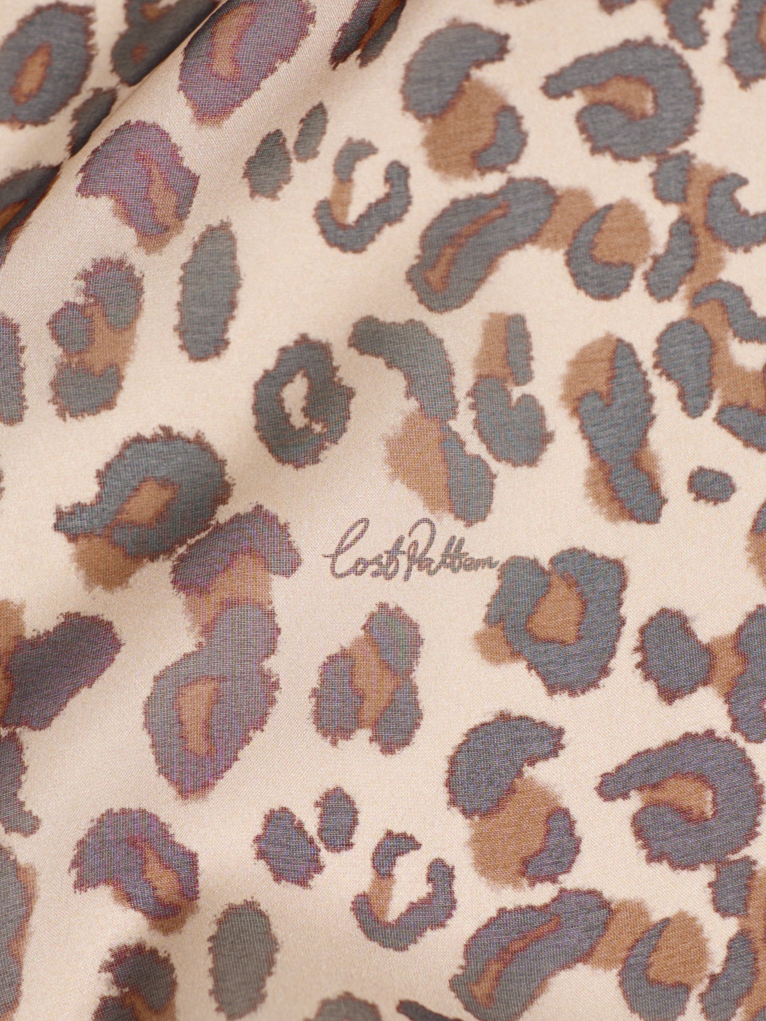 “Spot Chic" Silk Chiffon Neck Scarf - Classic Leopard