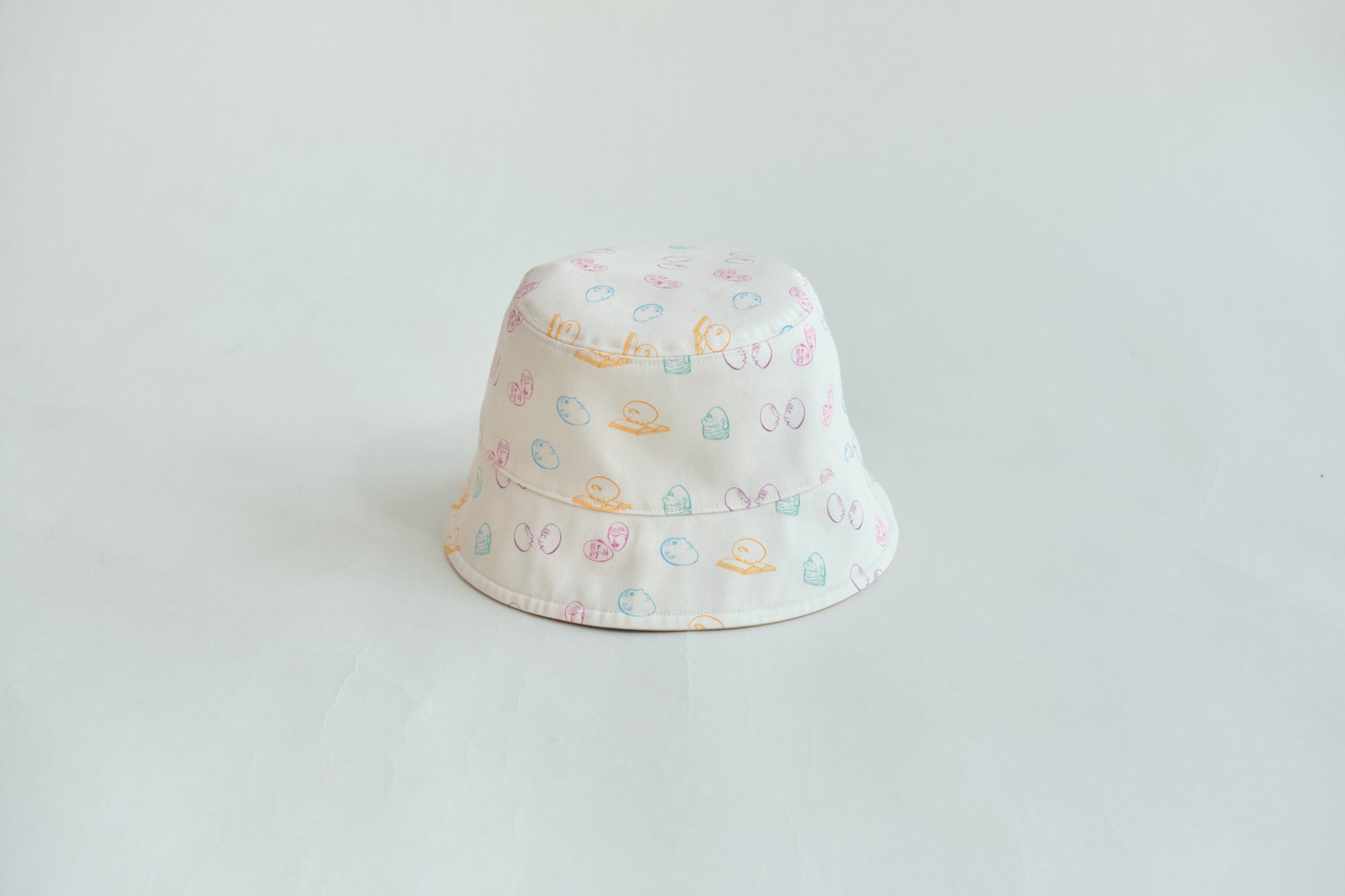 "Eggheads" Cotton Reversible Bucket Hat - White - LOST PATTERN Hats