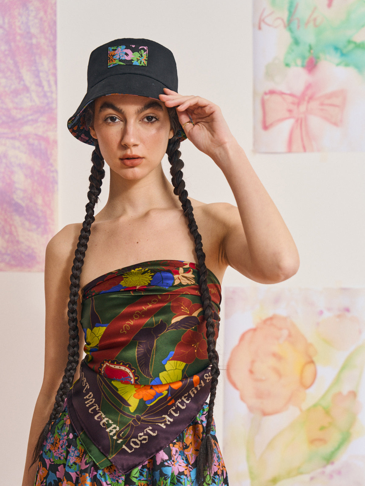 FRIDA X LOST PATTERN "Frida's Garden" Jacquard Reversible Bucket Hat - Black - LOST PATTERN Hats
