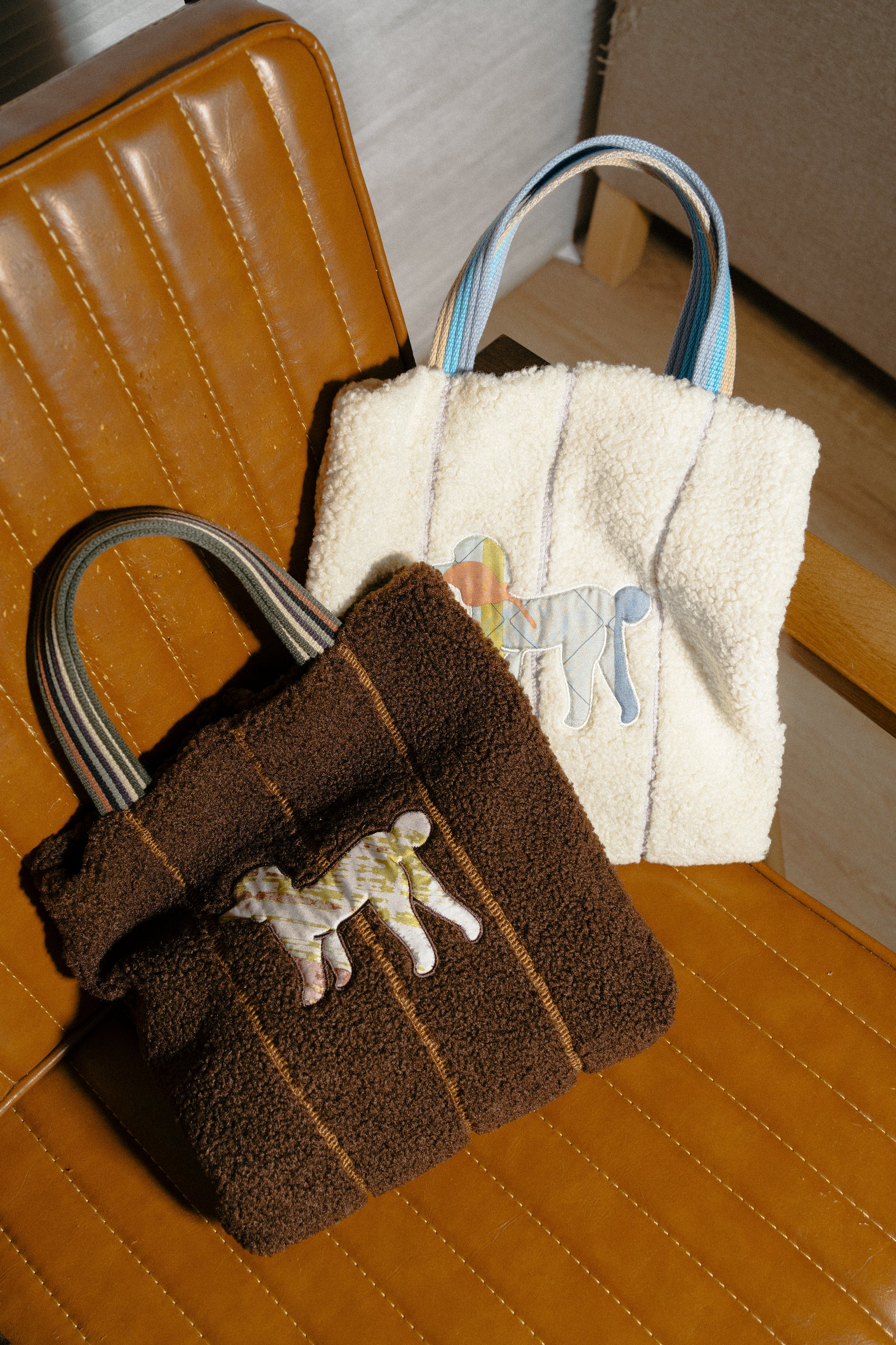 "Pan Pan" Shearling Tote Bag - White - LOST PATTERN Tote Bag